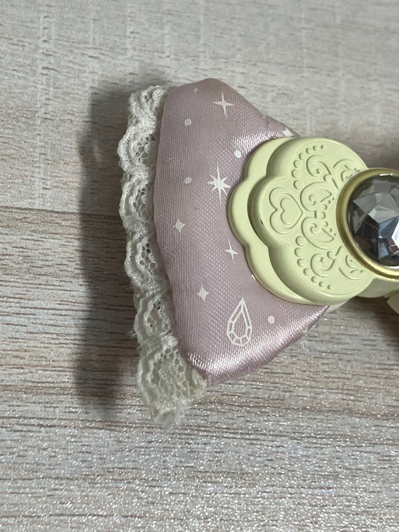 たまデコピアス ゆめみるチェンジリボン　たまごっちピース