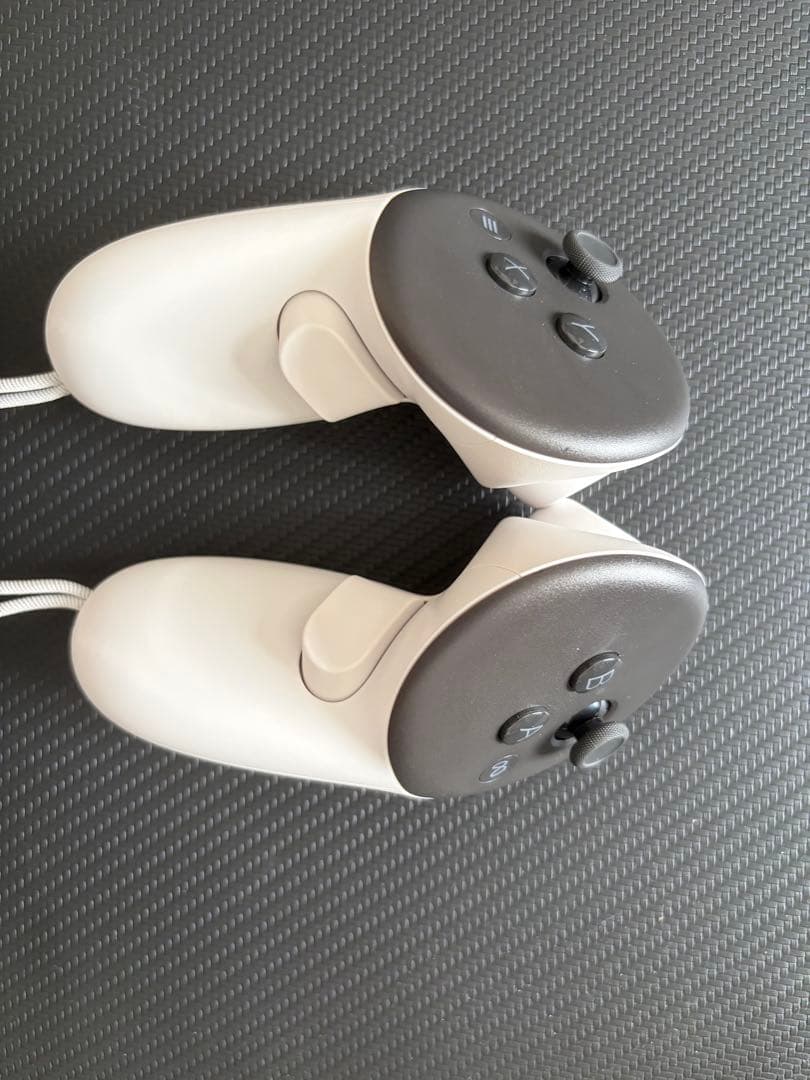 M*o様  Quest 3 128GB 周辺機器セット