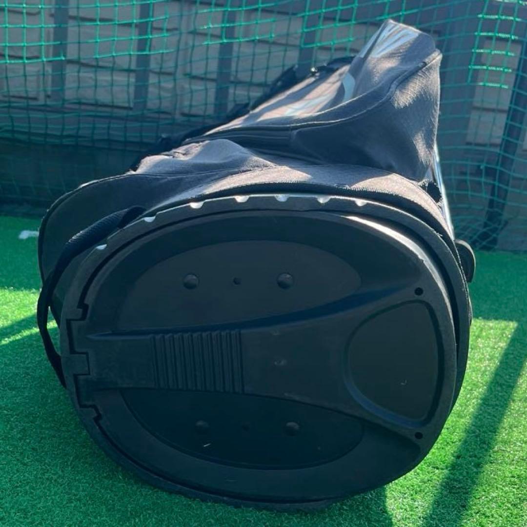 OAKLEY オークリー 9.5型　キャディバッグ　黒　スタンド式　軽量　中古