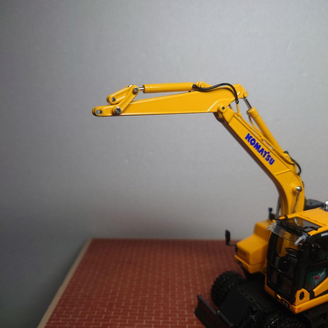 コマツ PW148油圧ショベル(モノブーム仕様) 1/50 KOMATSU