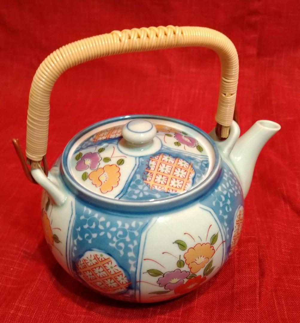 ♣ヴィンテージ品♥【名釜・有田焼・西峰作】♥【高級】金彩・急須蓋付煎茶器 ５客