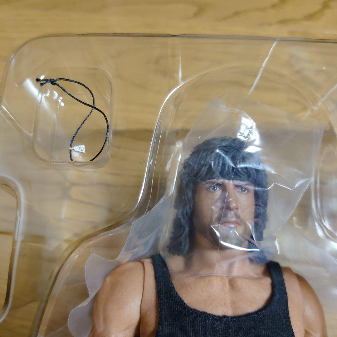 スリーゼロ ランボー3 1/6 フィギュア ホットトイズ系