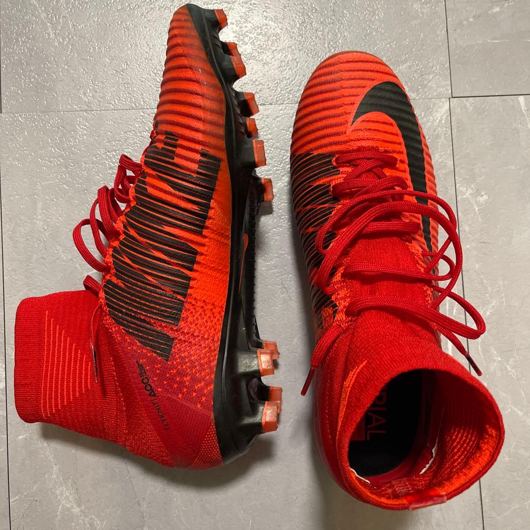 Nike Mercurial レッド/ブラック スパイク 26.5