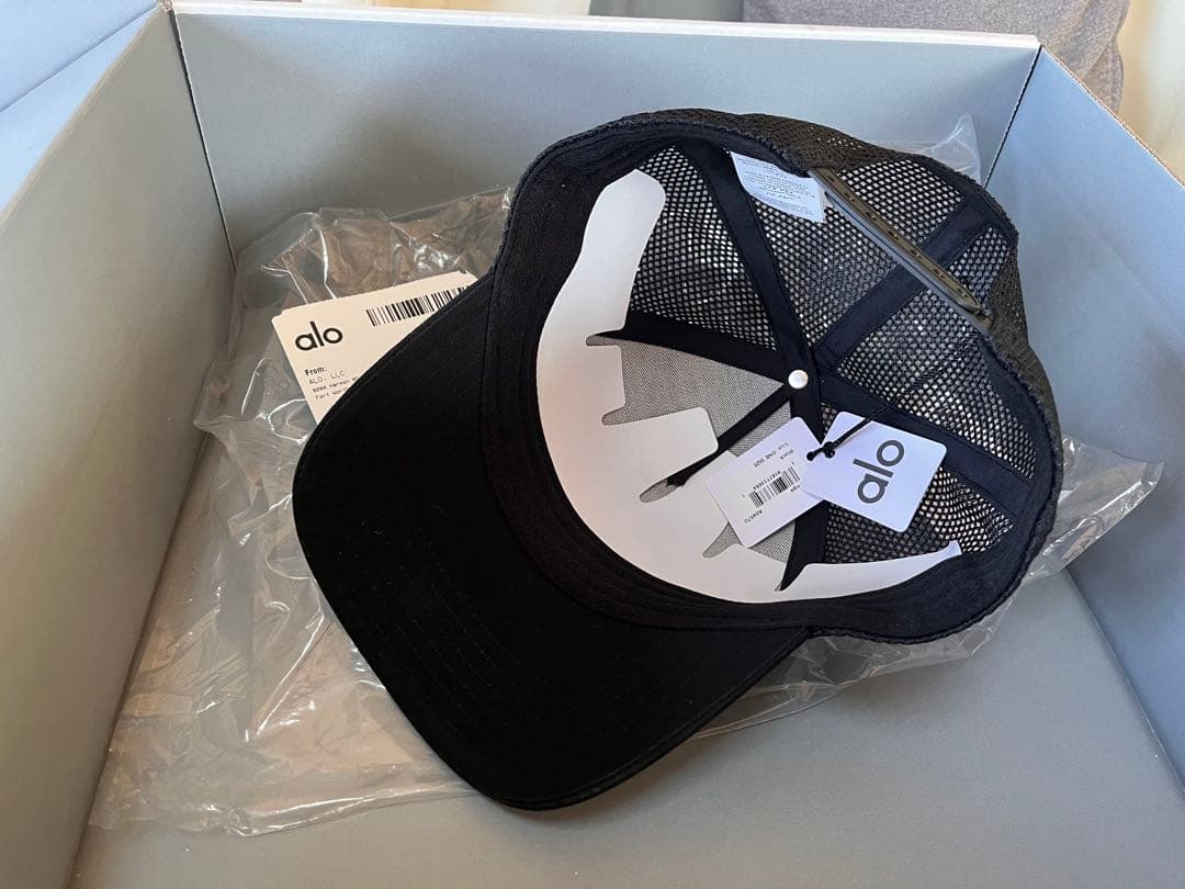 【新品未使用】alo トラッカーキャップ
