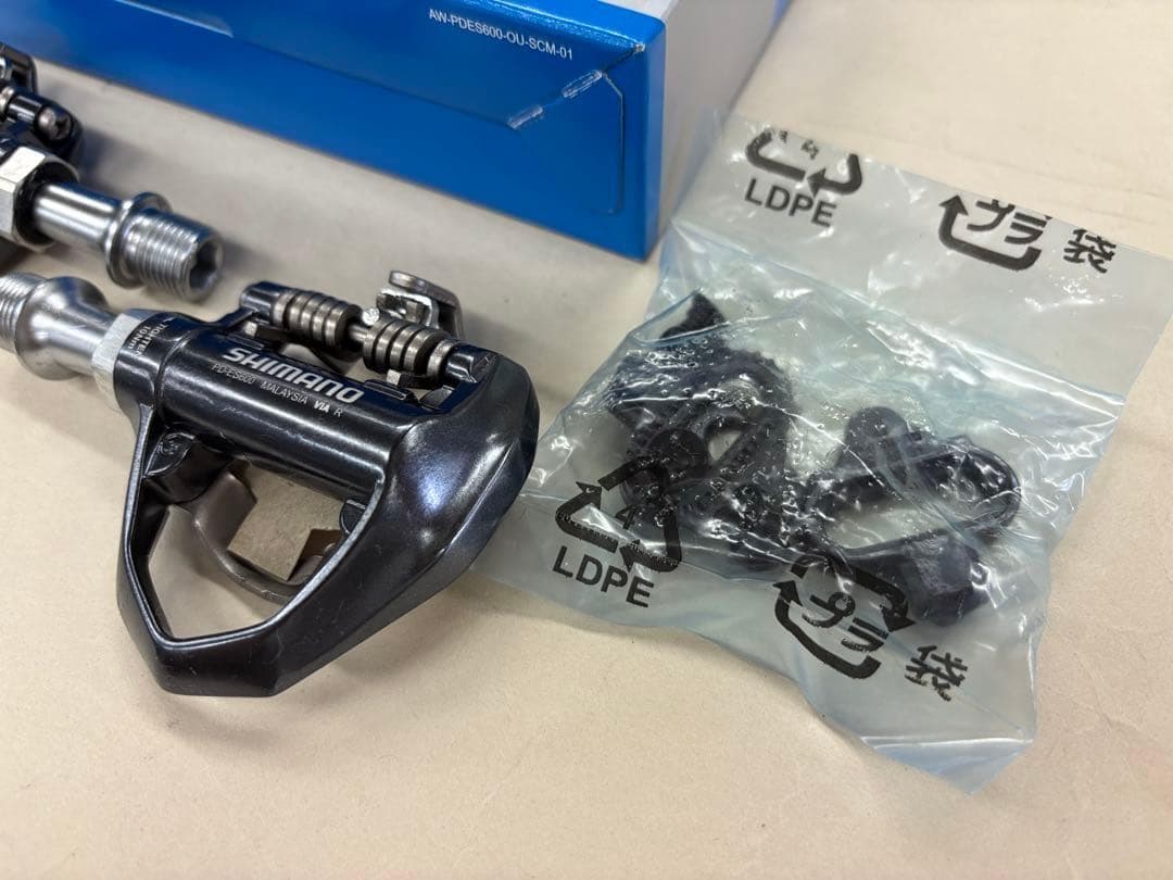 331 【新品・未使用】シマノ　ビンディングペダル 新型　PD-ES600