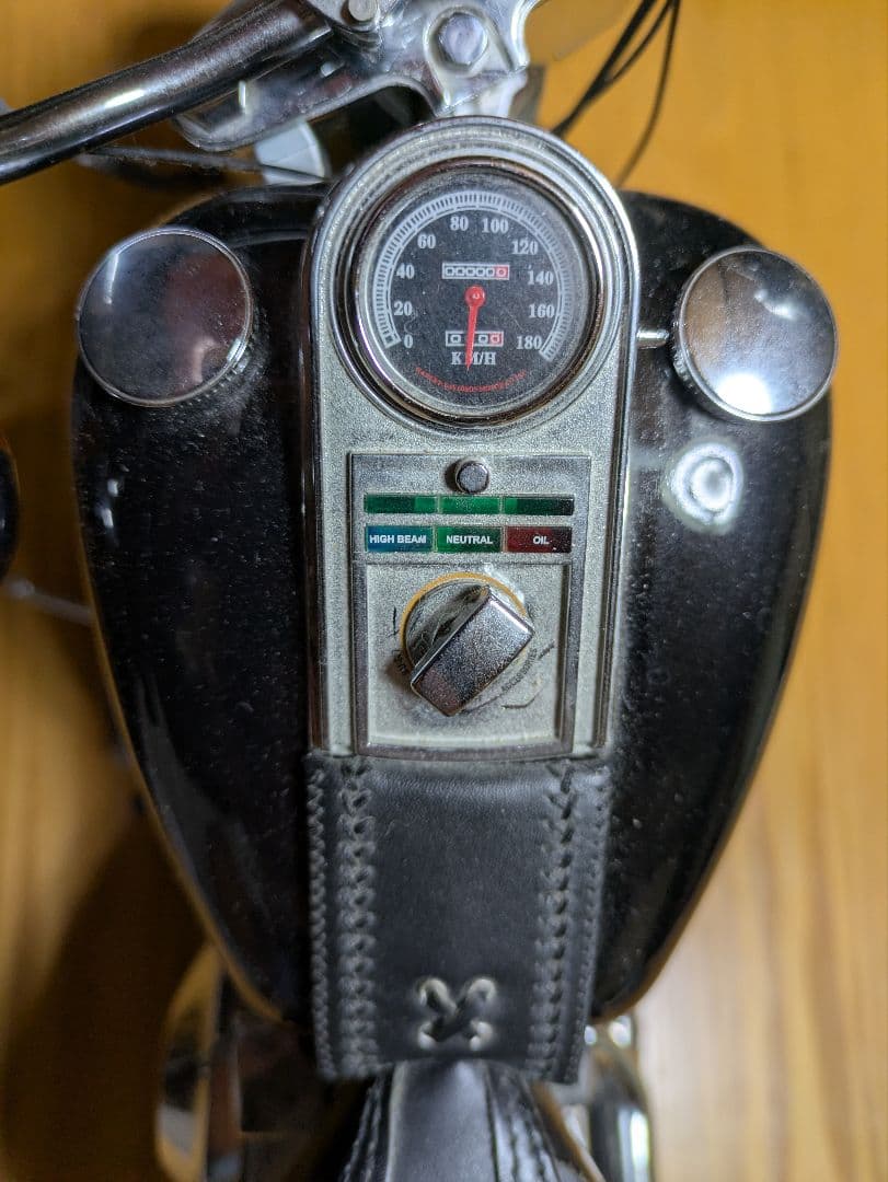 デカい! ハーレー FatBoy 1/4 デアゴスティーニ完成品 直せる方!