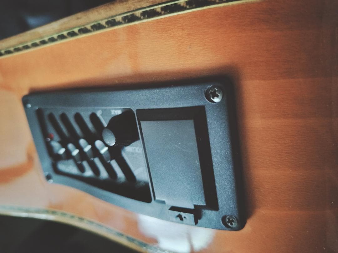 バンドリン (エクアドル製) 　マンドリン / ギター / 民族楽器