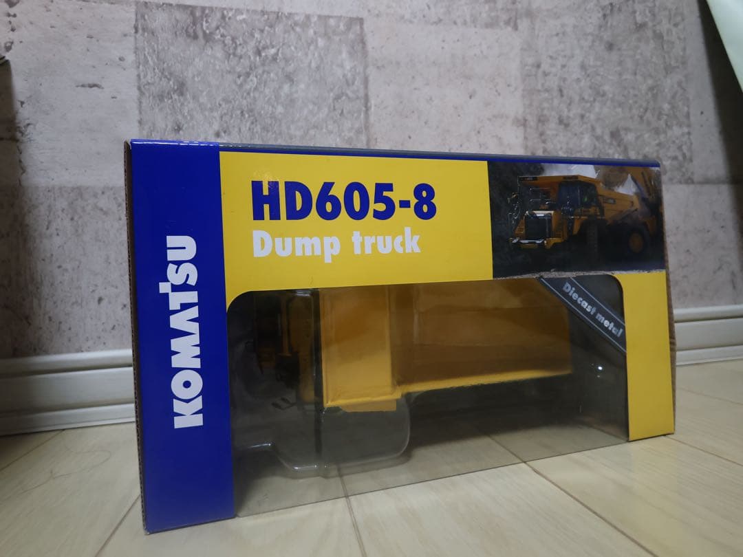 コマツ HD605-8 ダンプトラック 1/50