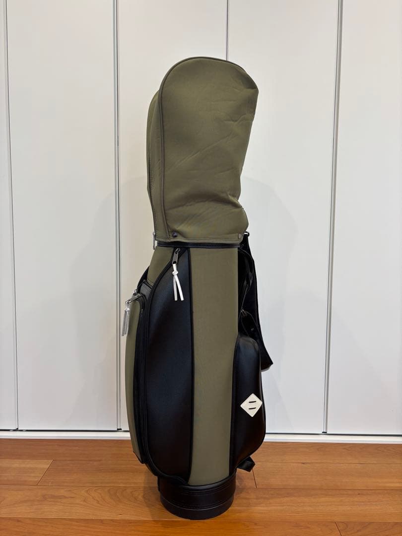 JONES キャディバッグ　オリーブ×ブラック