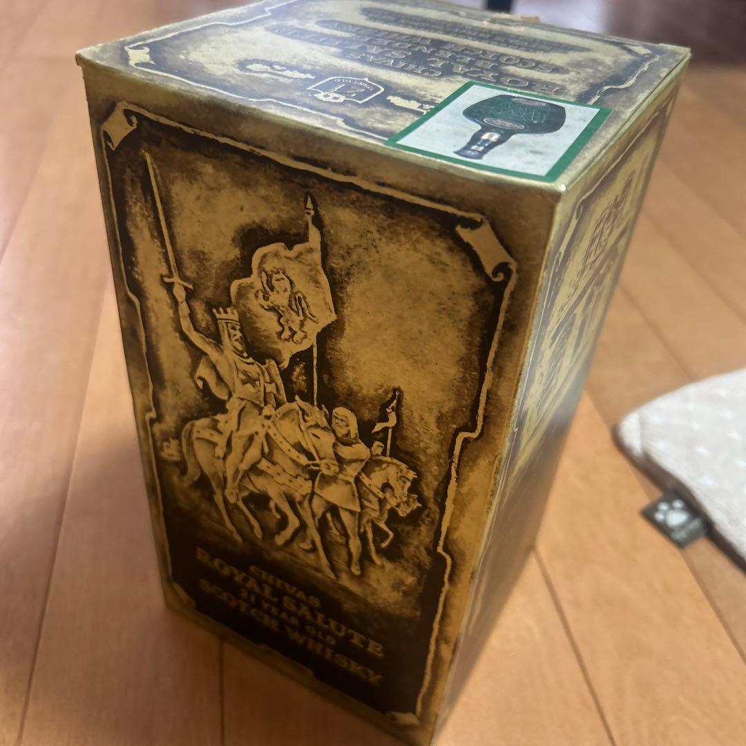 Chivas  Salute 21年 ブレンデッドスコッチウイスキー