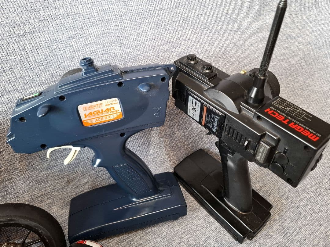 ThunderTiger 1/5 Ducati 999 R/C ラジコンバイク