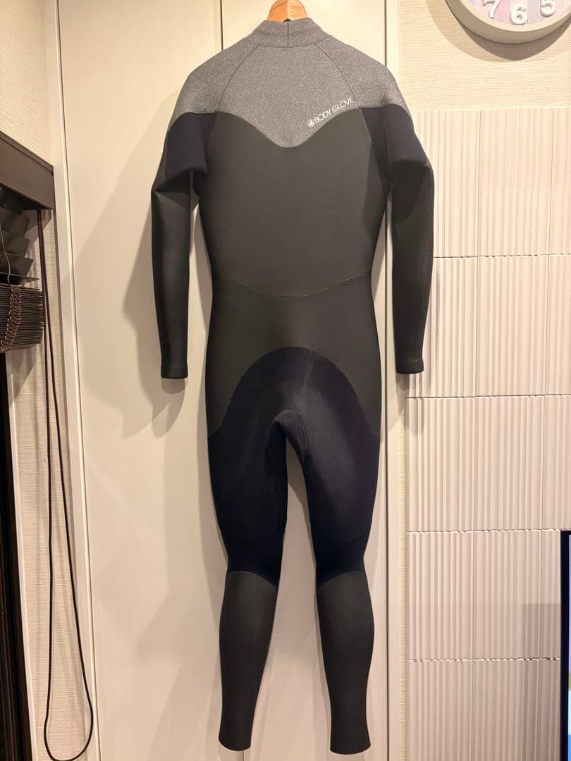 ボディグローブ セミドライ ロングチェストジップ 5×3mm 国内生産