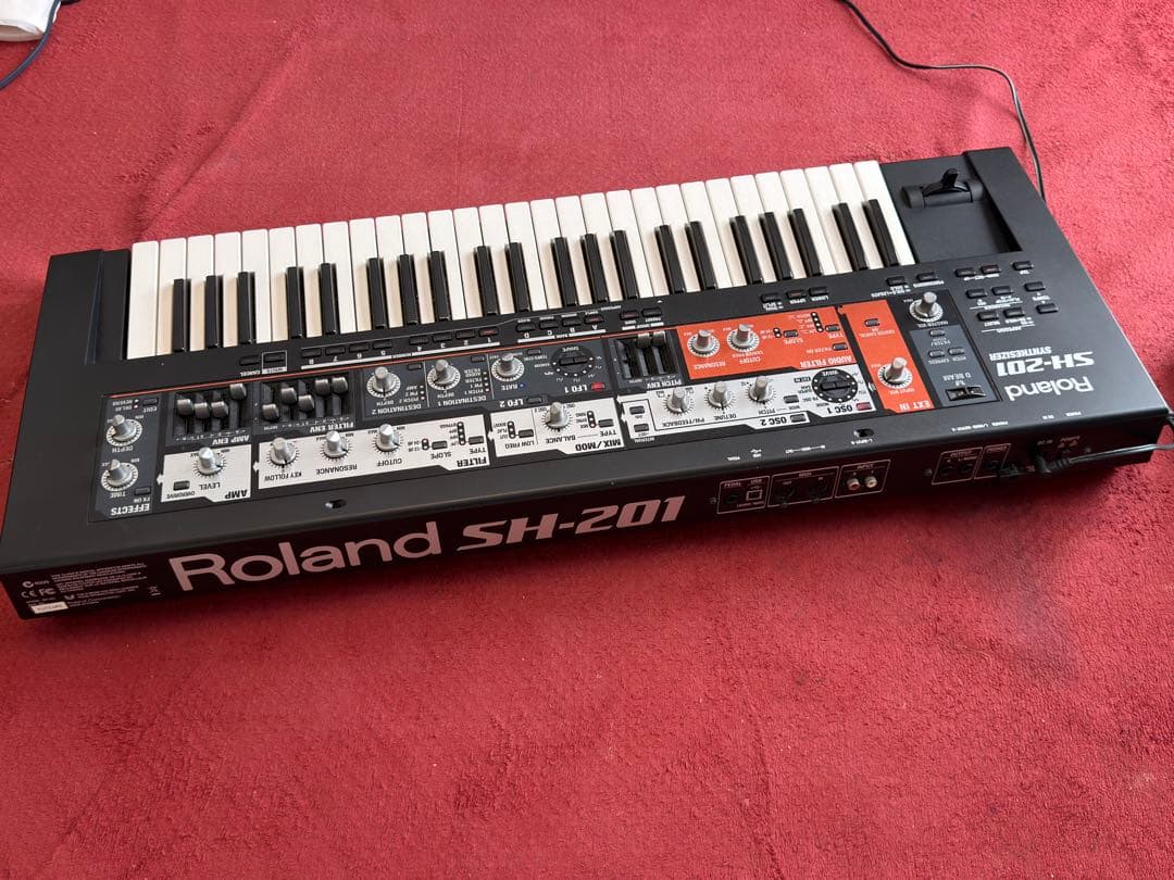 希少品Roland SH-201 アナログ(モデリング)シンセサイザー