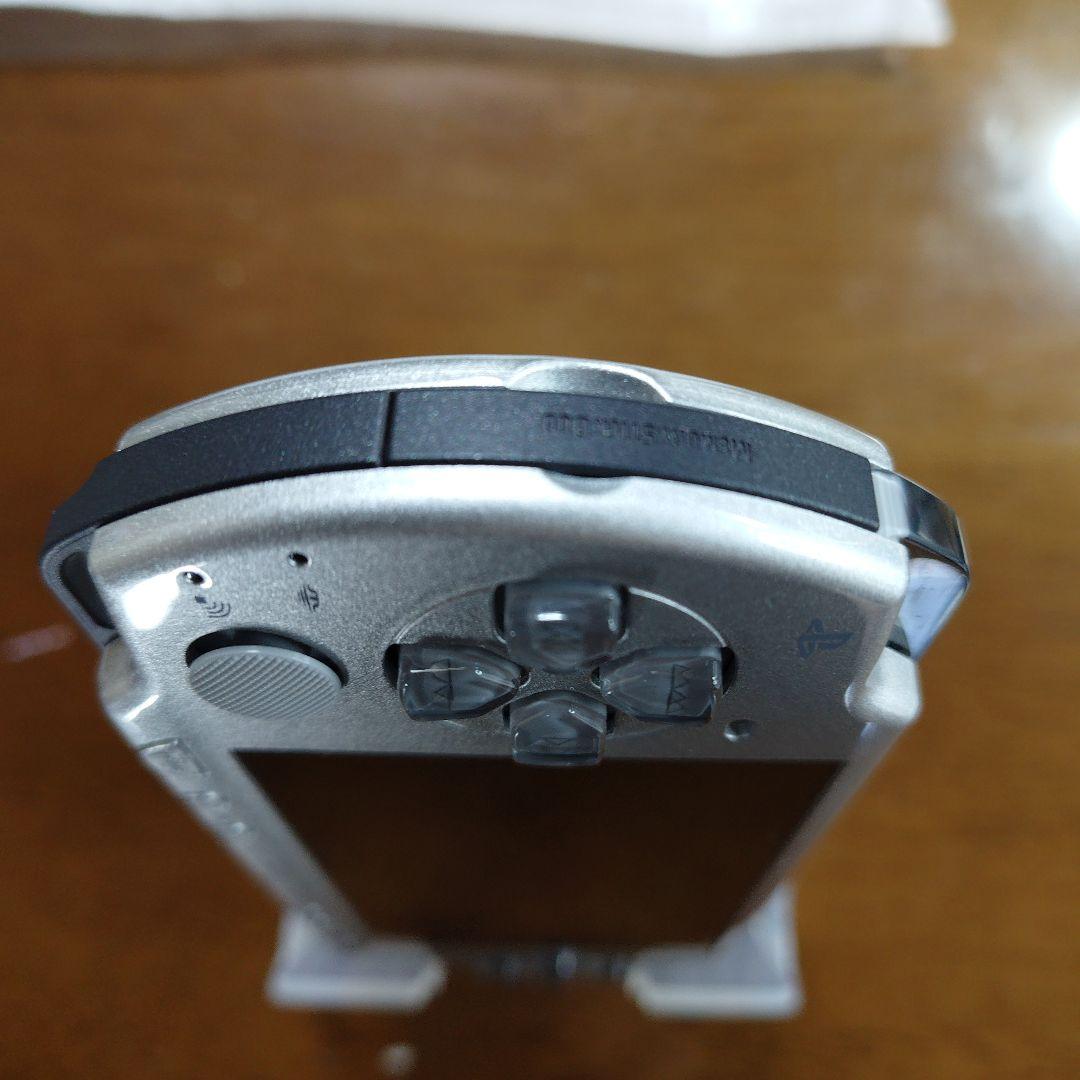 【極美品】PSP2000本体クライシスコアFF7モデル