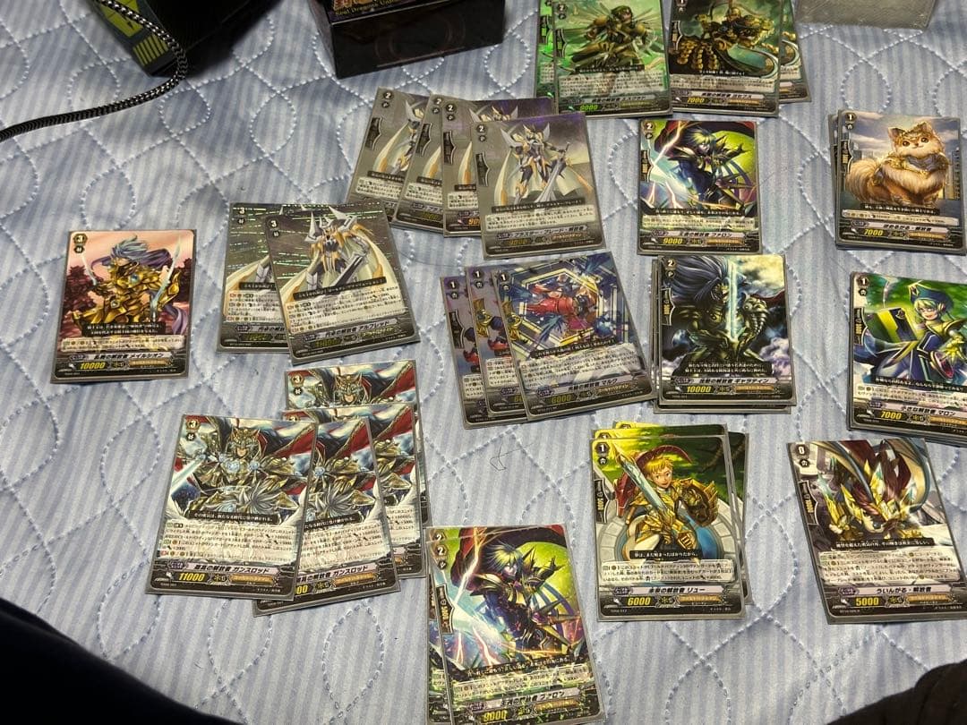 ヴァンガード引退品、旧カード、未開封スリーブ、まとめ売り