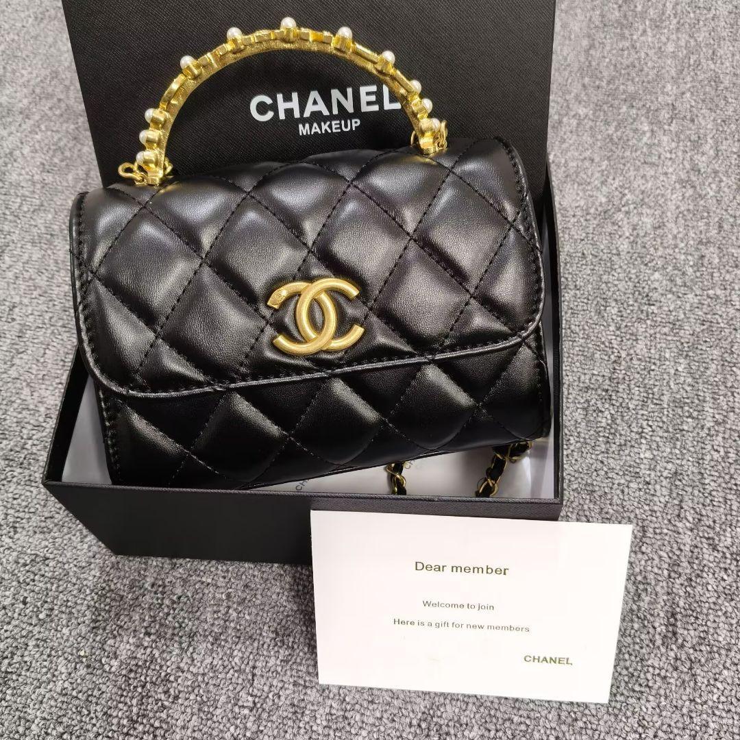 VIP限定 ノベルティ パールビジュハンドル型 ショルダーバッグ