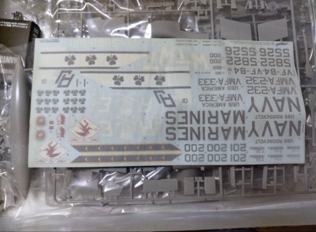 未使用　未組立　1/32 マクダネルダグラス　F-4Jファントムマリーン