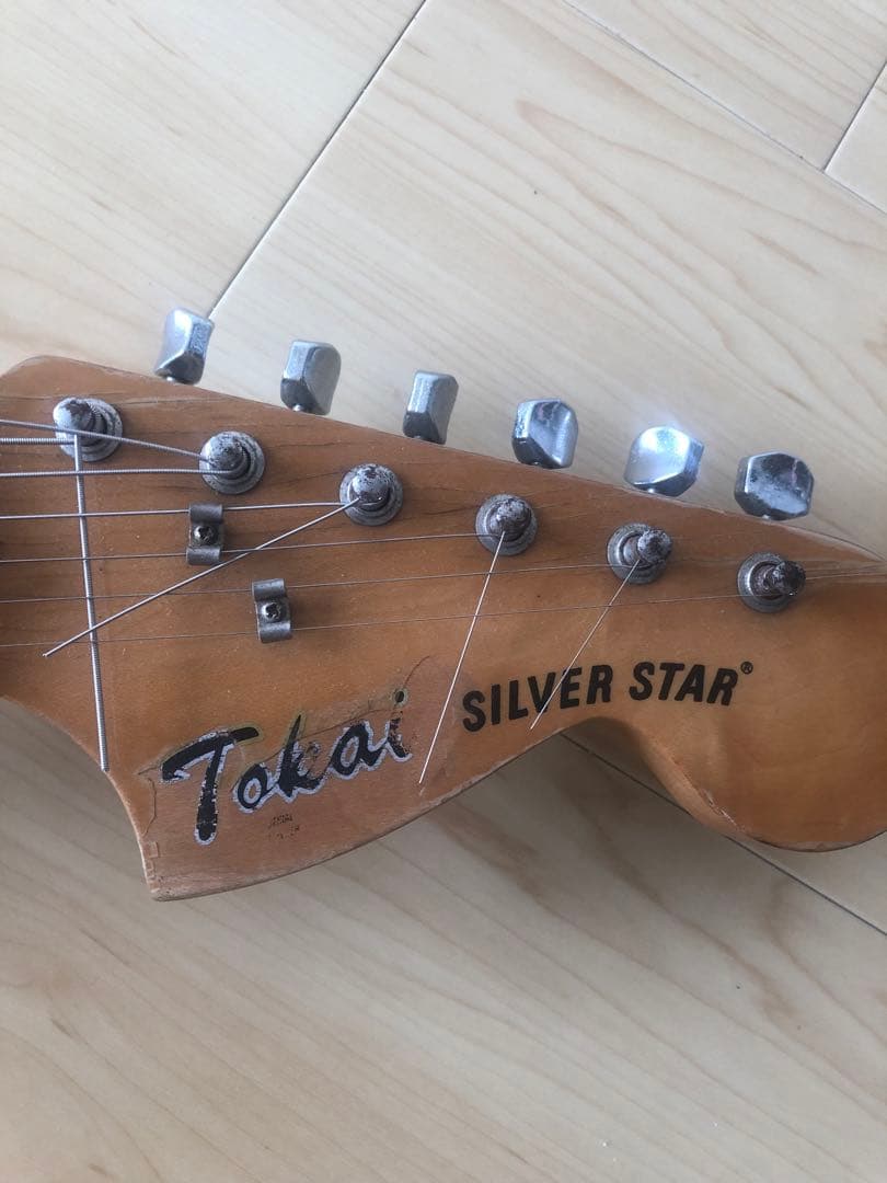 Tokai Silver Star レッドエレキギター