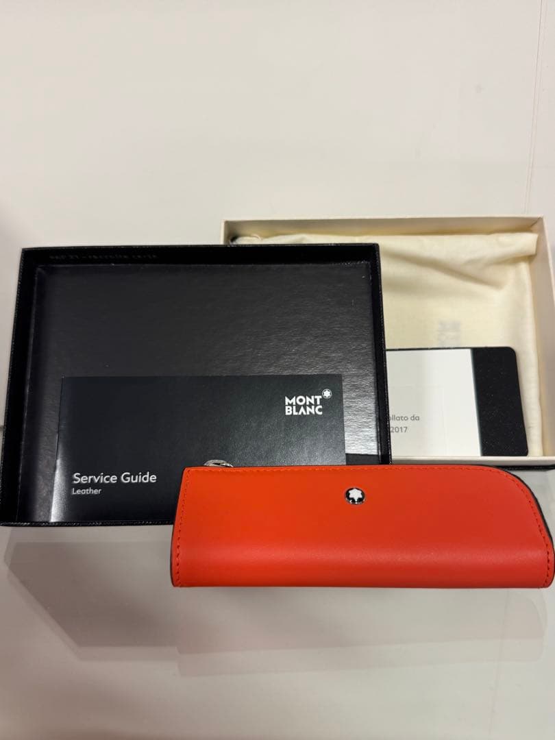 【極美品】モンブラン ヘリテイジ ルージュ＆ノワール ペンポーチ