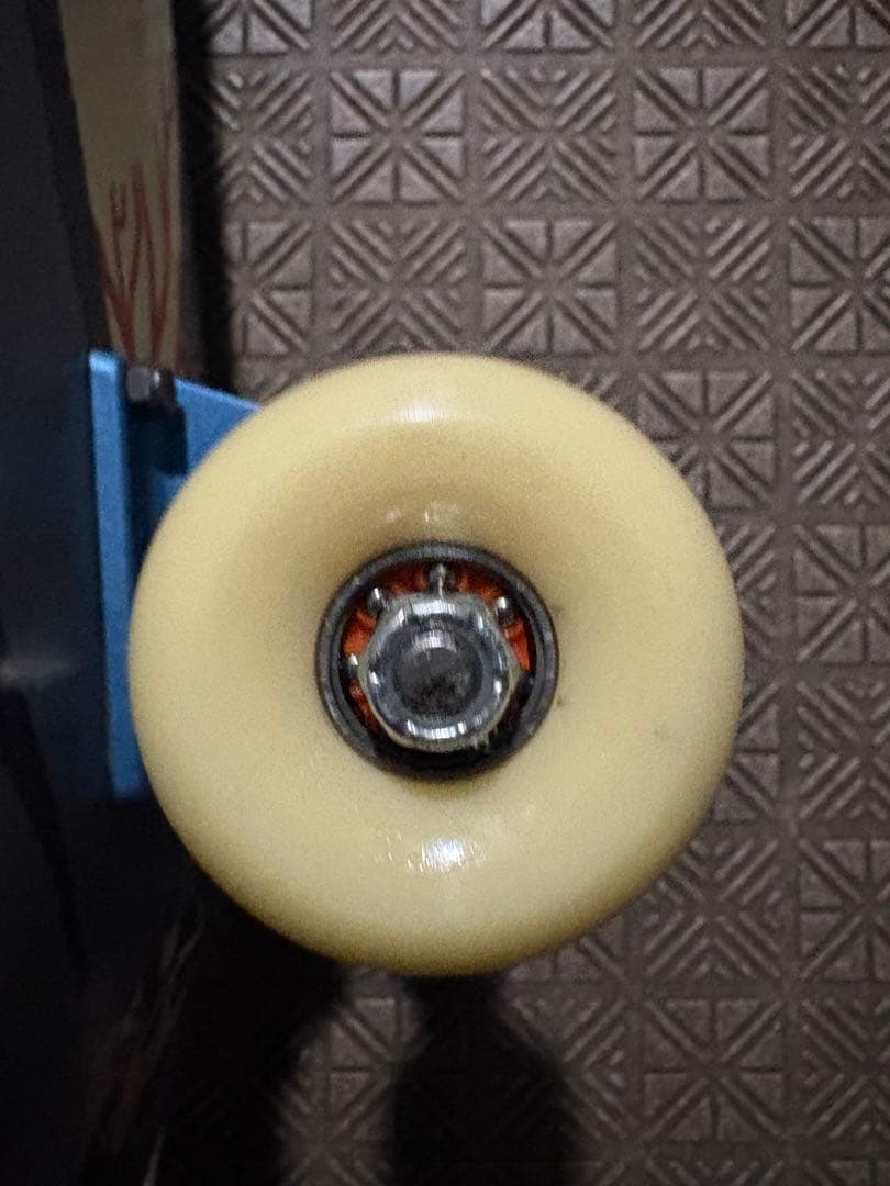 スケートボード toy machine independent bones bronson