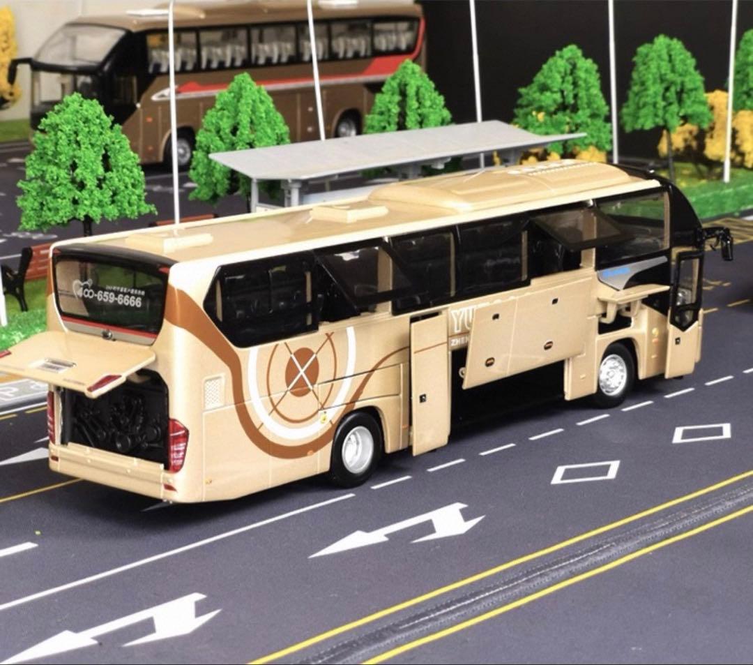 1:42 Yutong Bus 新世代高速バス模型バス オリジナル