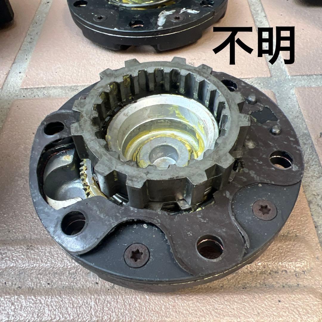 パワーロッキングハブ　難あり中古品 78プラド 73ランクル用