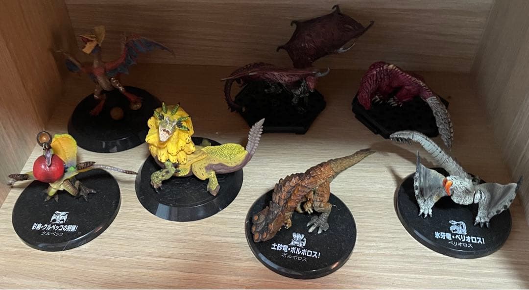 モンハン　フィギュア　多数
