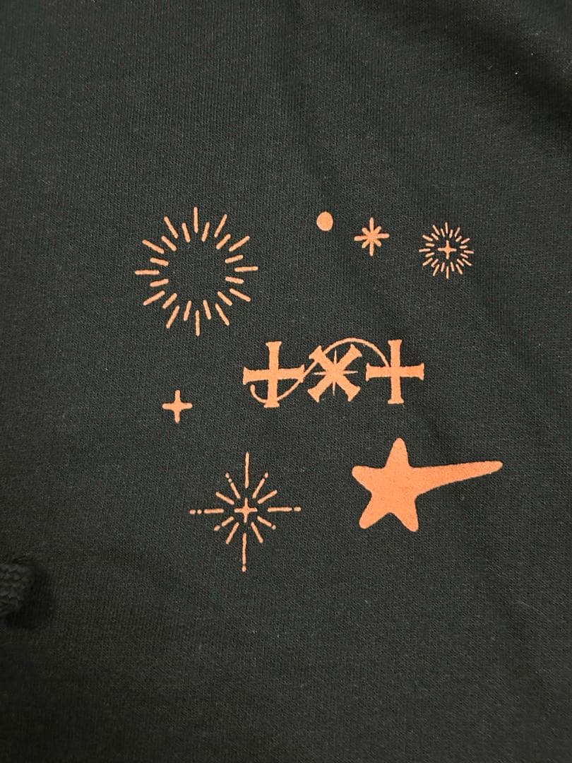 TXT ACT:PROMISE in US パーカーL