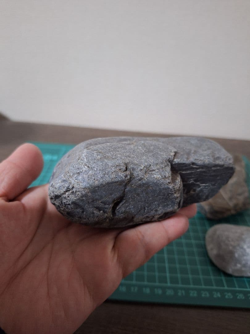 今回限り！徳島県産！カラフル水槽用石６個セット　阿波青石　チャート