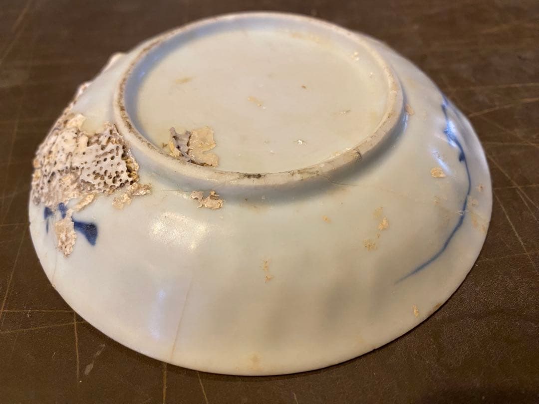 景徳鎮窯染付絵皿　鑑賞台付 ・沈船品　ヴィンテージ　レア ・台湾茶器