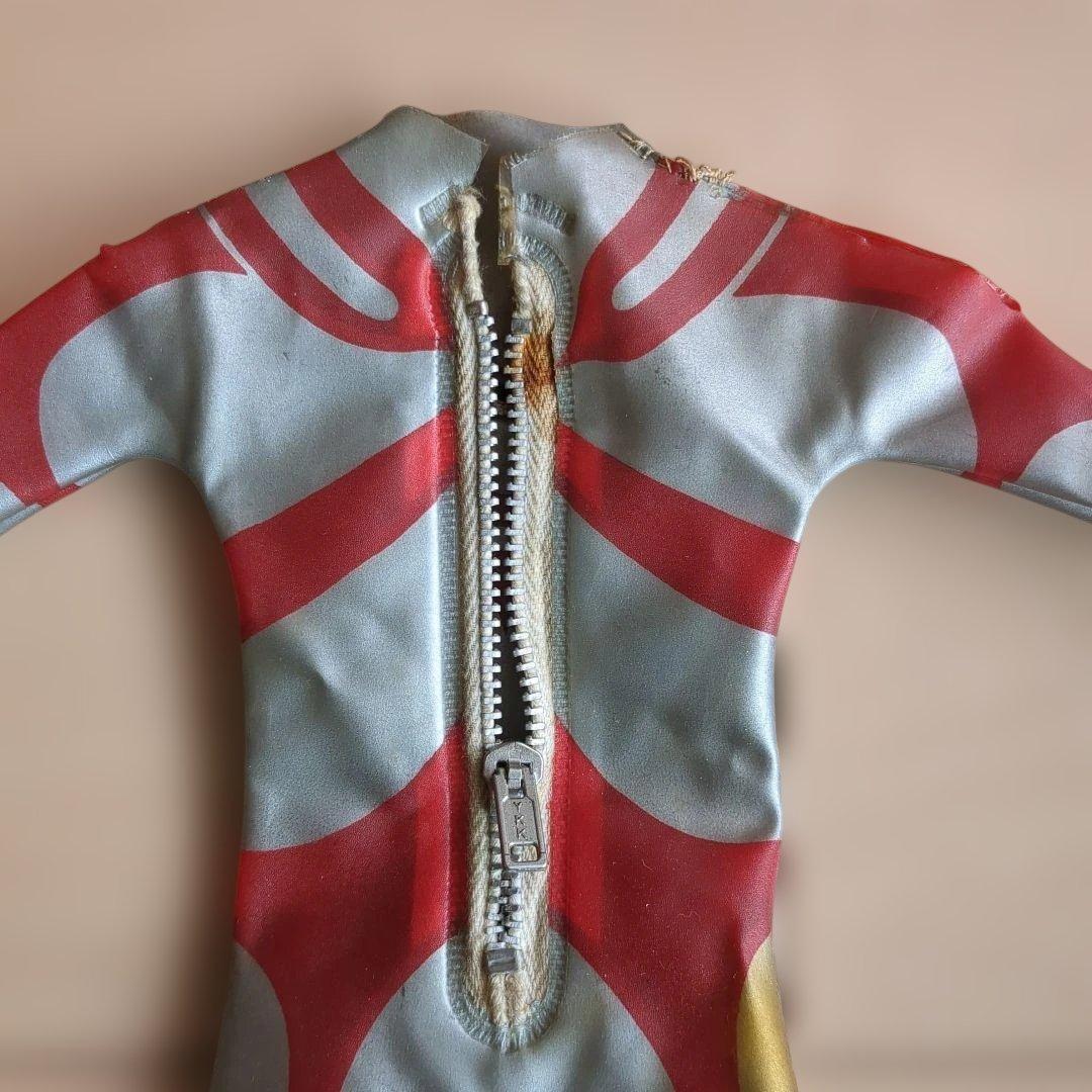 変身サイボーグ　ウルトラマンエース　コスチューム(右手欠品)