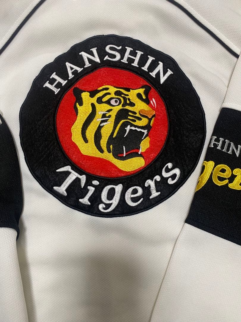 阪神タイガースセットアップジャージ【レア希少】刺繍ロゴ　上下セット　ユニフォーム
