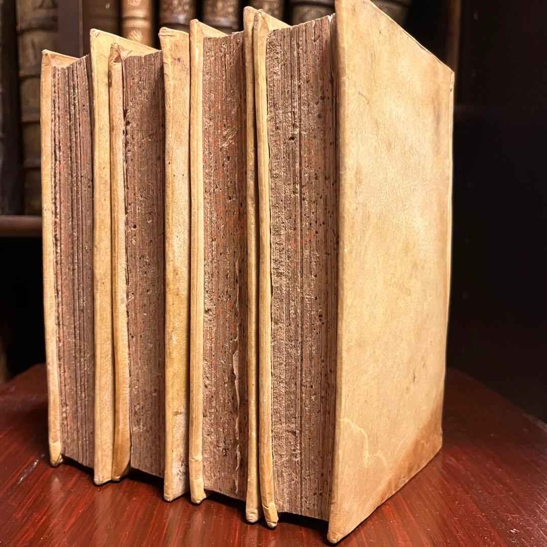 【最終値下げ】希少！ヴェラム装丁！1700年代のイタリア古書3冊セット