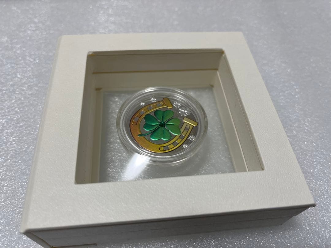 2022　カメルーン　幸運の四つ葉のクローバー　クリスタル　銀貨　