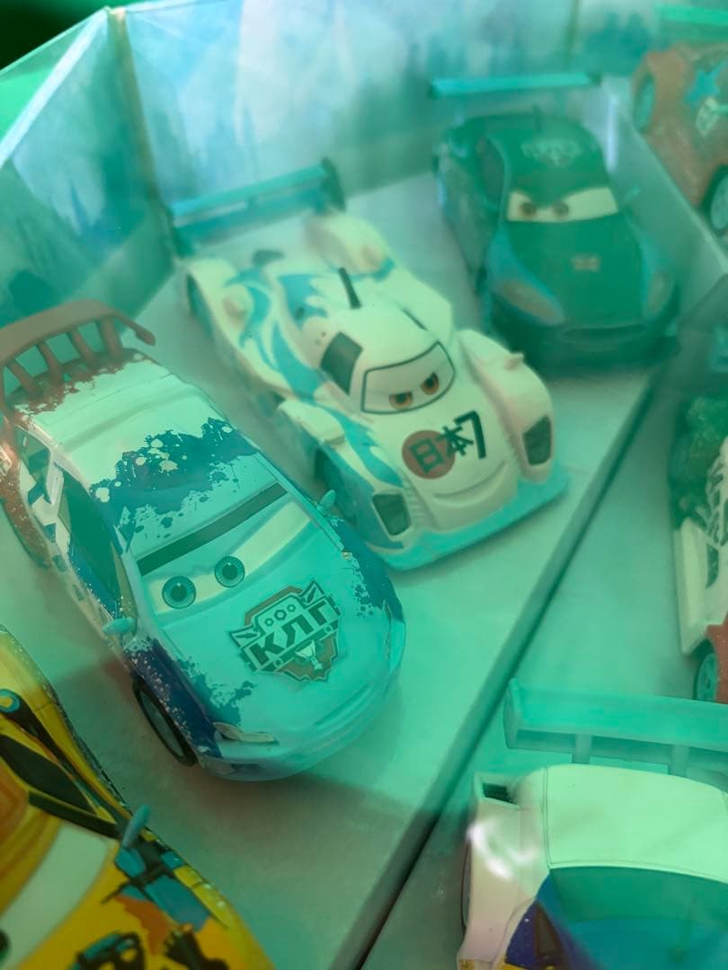 ディズニー・ピクサー カーズ アイスレーシング ダイキャストカーセット