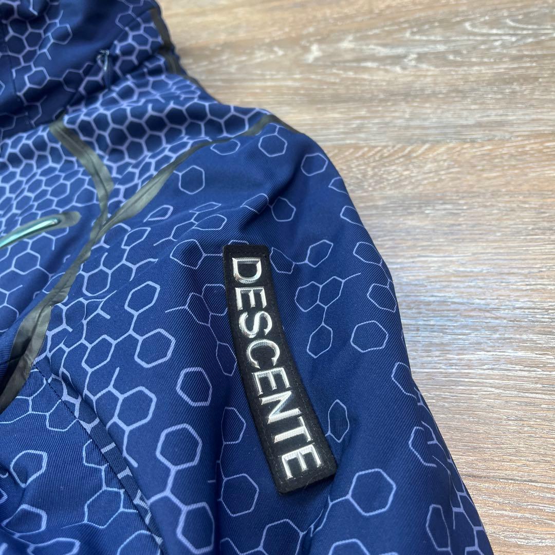 フードあり　デサント セットアップ　上下　メンズ　男性　ウェア　M