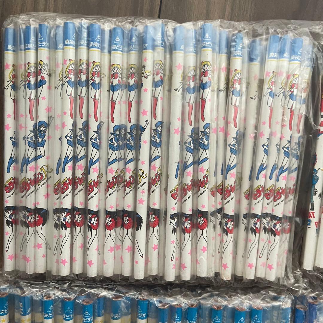 即購入OK! 1000本　まとめて　HB 東映　アニメキャラクター　鉛筆