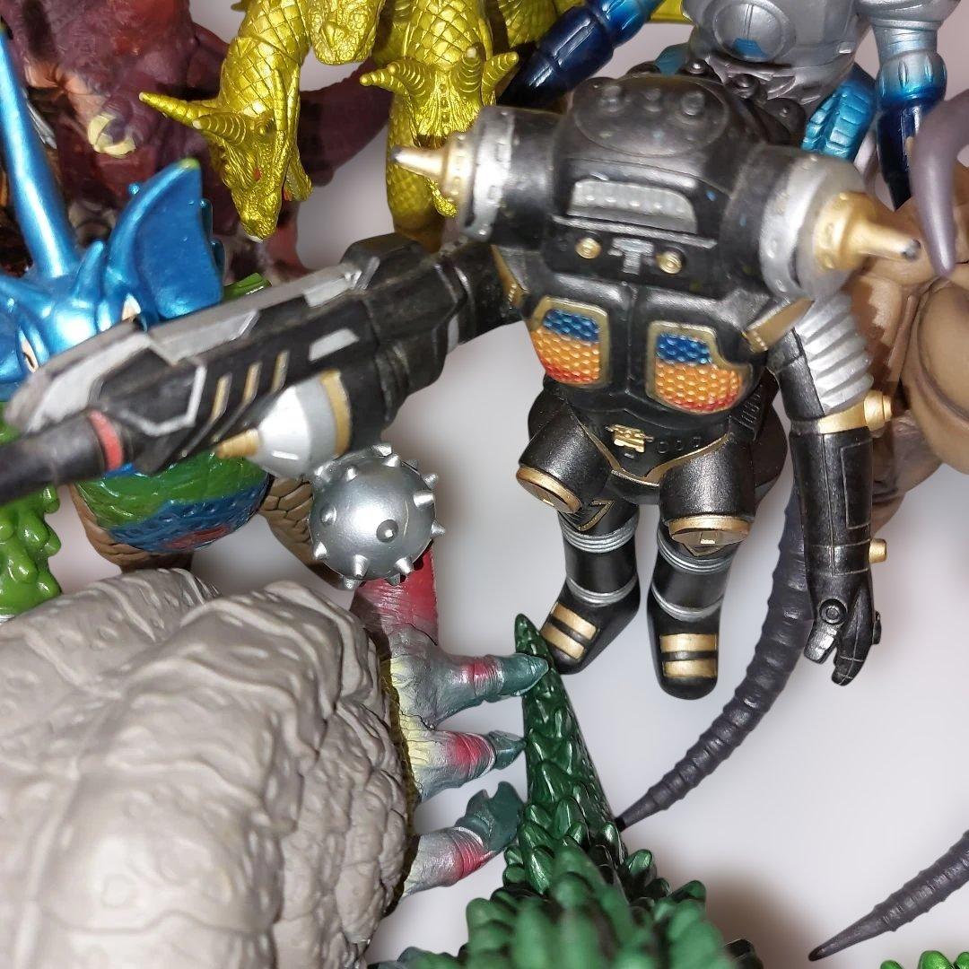ウルトラマン　旧ウルトラ怪獣まとめ売り　キングギドラ、モゲラ他 当時物ソフビ