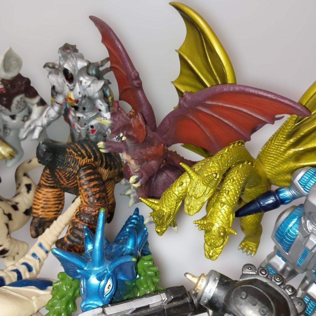 ウルトラマン　旧ウルトラ怪獣まとめ売り　キングギドラ、モゲラ他 当時物ソフビ