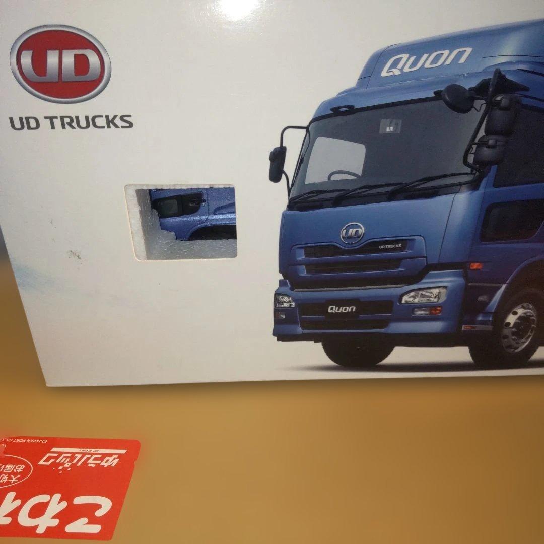 UDトラックス　UD TRUCKS Quon ミニカー 1/43