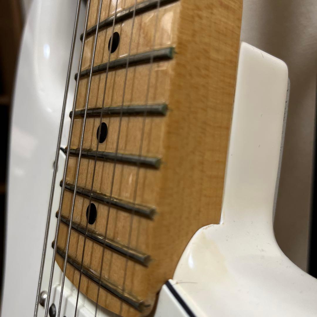 ギター Fender Player Stratocaster Polar White