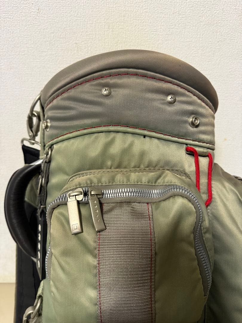 【送料込み】大人気完売品　廃盤希少　オノフ　ONOFF キャディバッグ