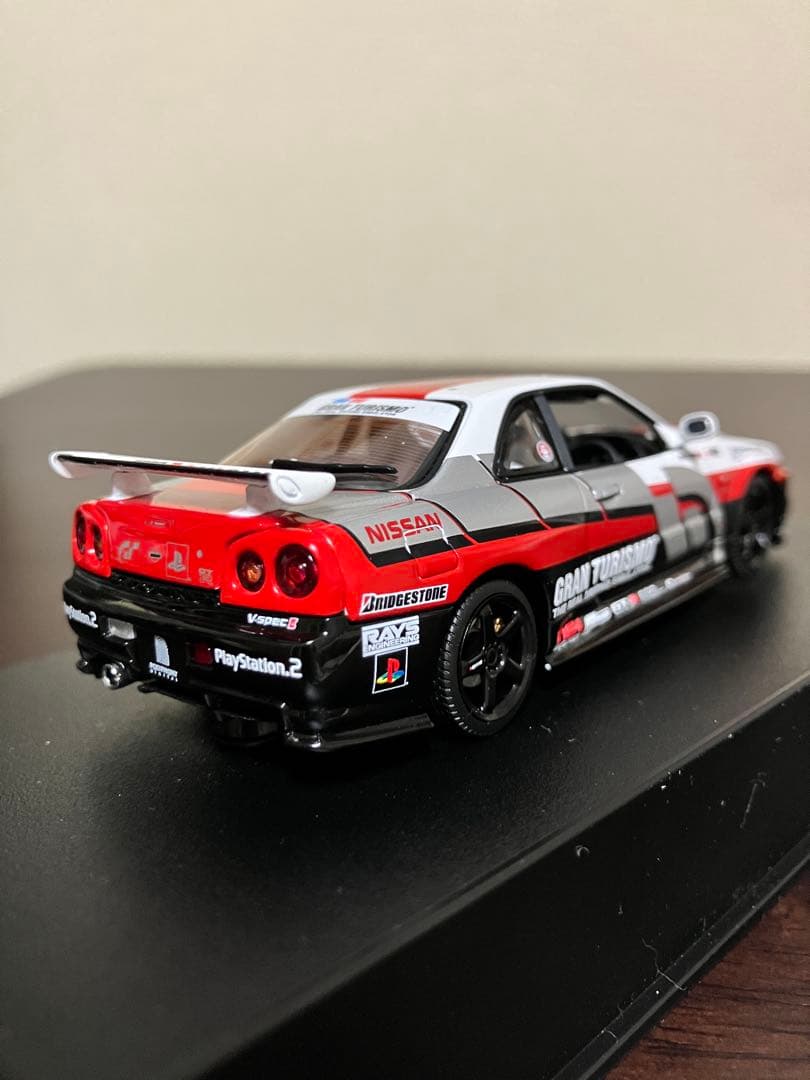 オートアート Gran Turismo Skyline GT-R (R34)