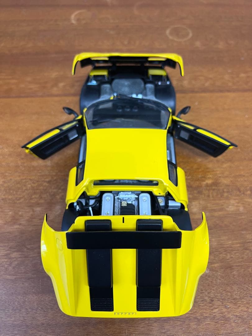 No167 ミニカー1/18 KYOSHO FERRARI 365 GT4 BB