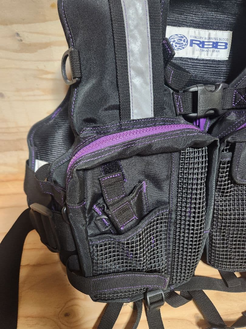 リバレイ　RBB ゲームベスト　フローティングベスト　美品　ライフジャケット