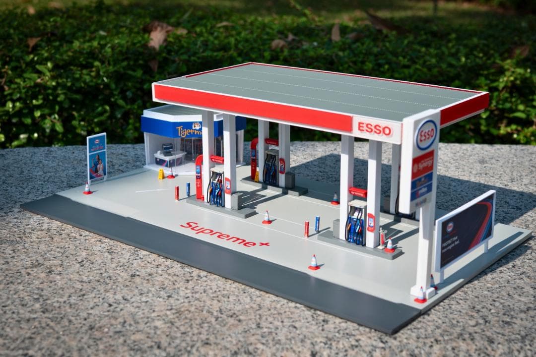 tiny微影 Bd30 ESSO Petrol Diorama ガソリンジオラマ