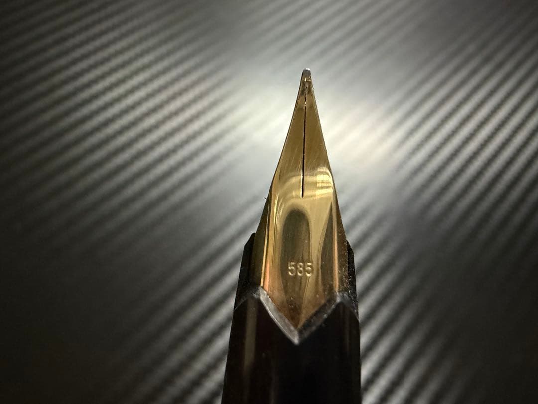 美品 吸入式 モンブラン No.221 ブラック F 細字 万年筆