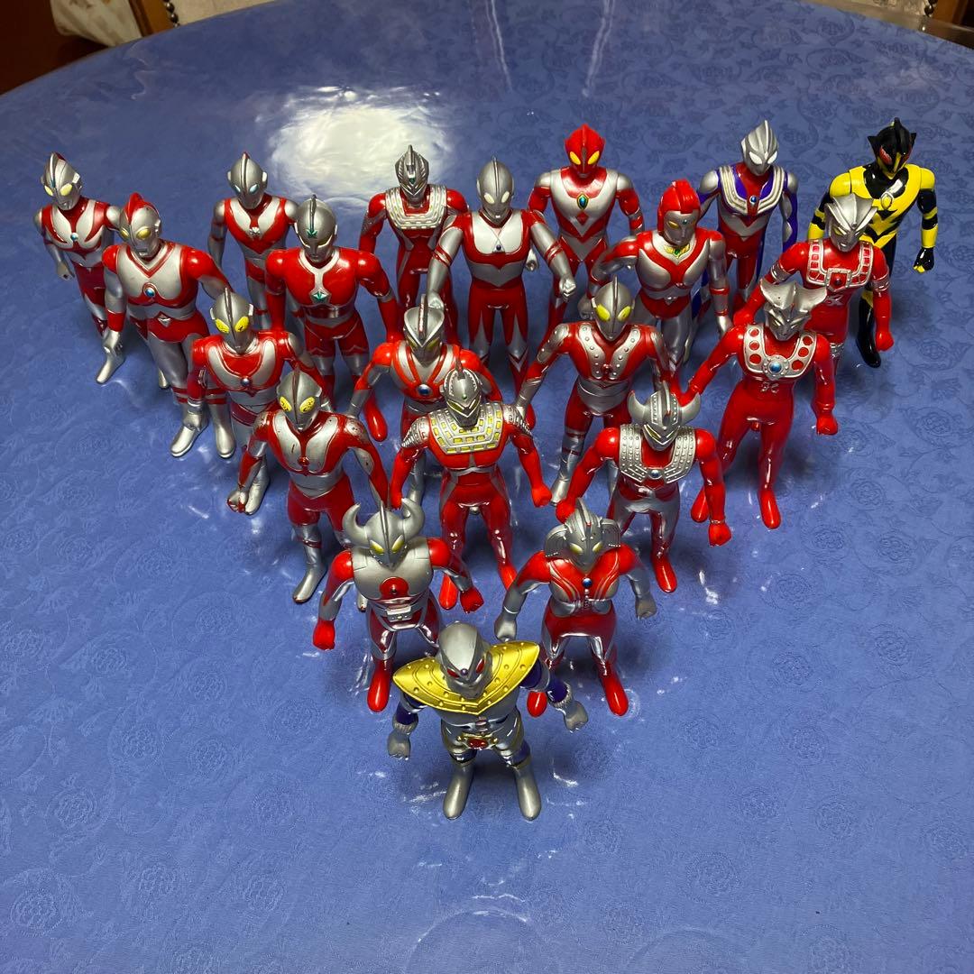 ウルトラマンヒーローシリーズ 21体