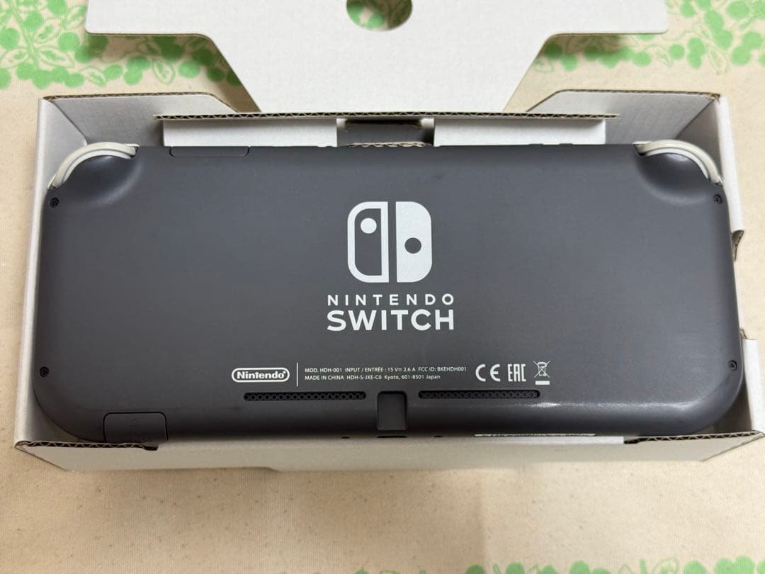 【美品】Nintendo Switch Lite グレー