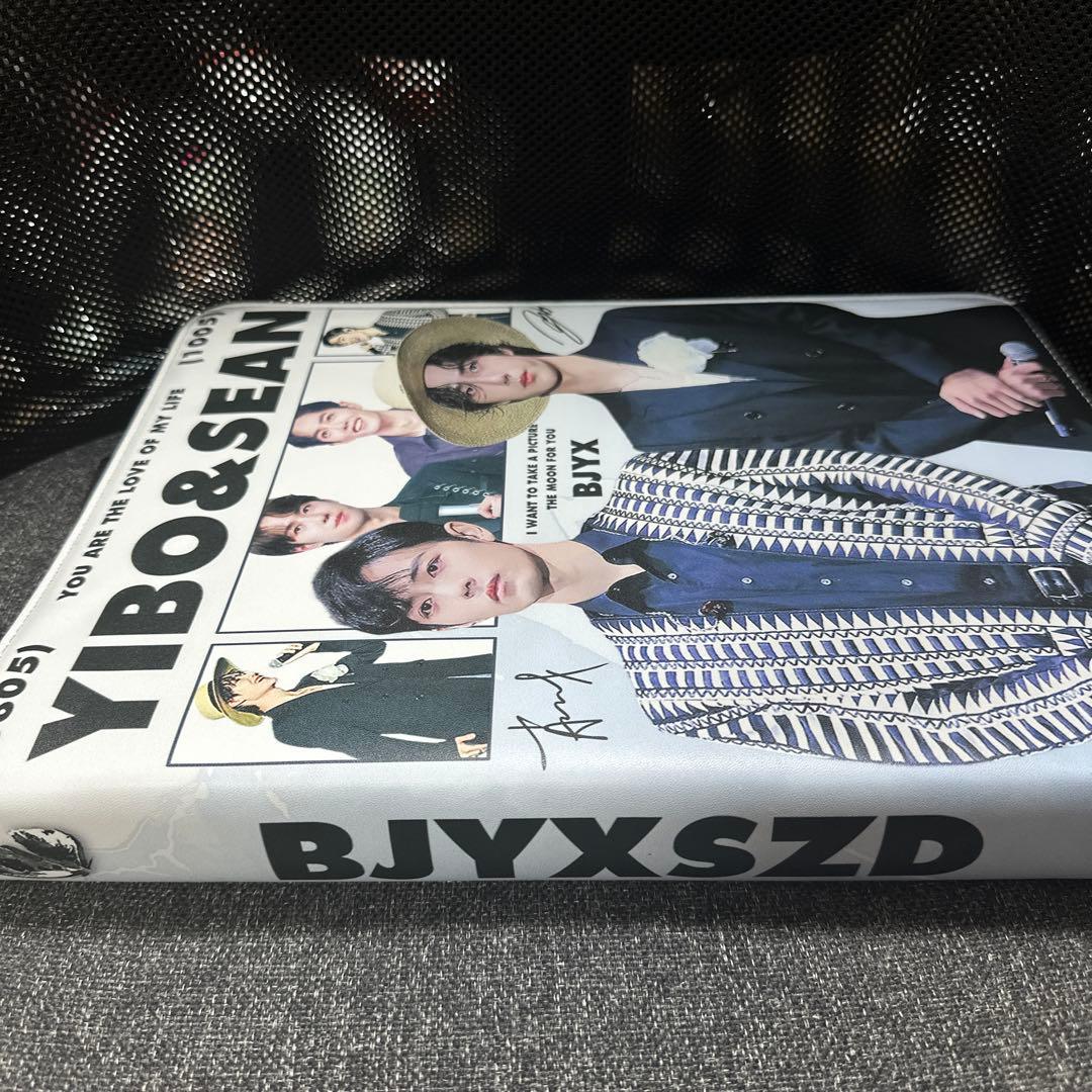 博君一肖 王一博 肖戦 レザーデザイン A4バインダー　ファスナー付き❣セット❣️